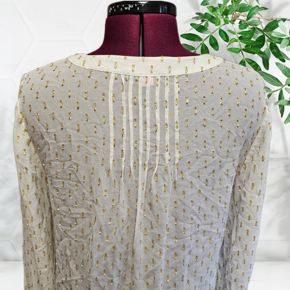 Lilly Pulitzer Silk Top, Cream & Gold Clip - Picture 7 of 16